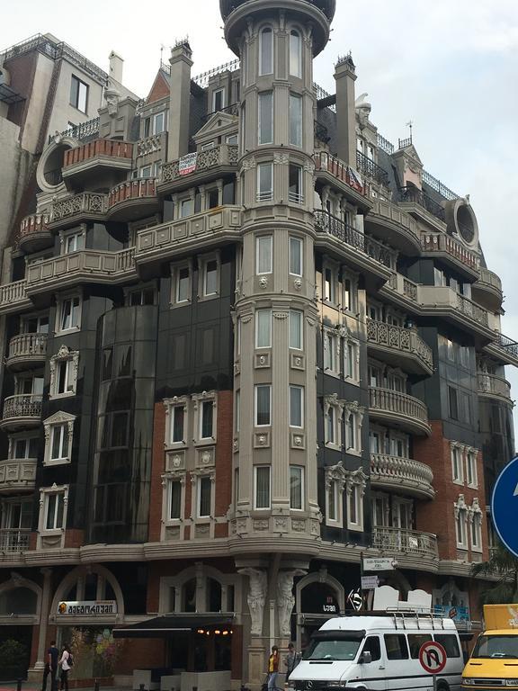 Apartment Sea Avenue Batum Dış mekan fotoğraf
