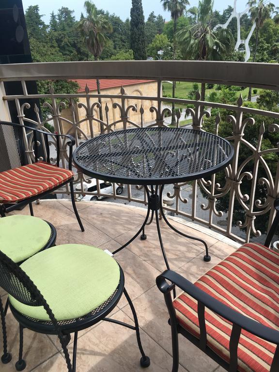 Apartment Sea Avenue Batum Dış mekan fotoğraf
